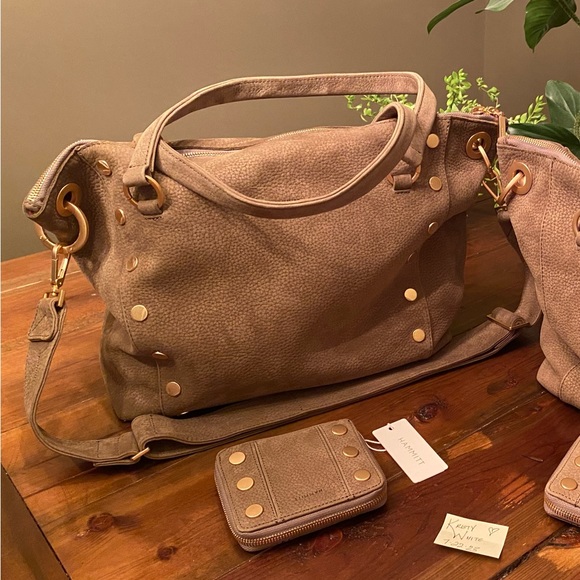 Hammitt Large Daniel and 5N wallet in Plume Moss Nubuck Leather SET!!! - Picture 1 of 7